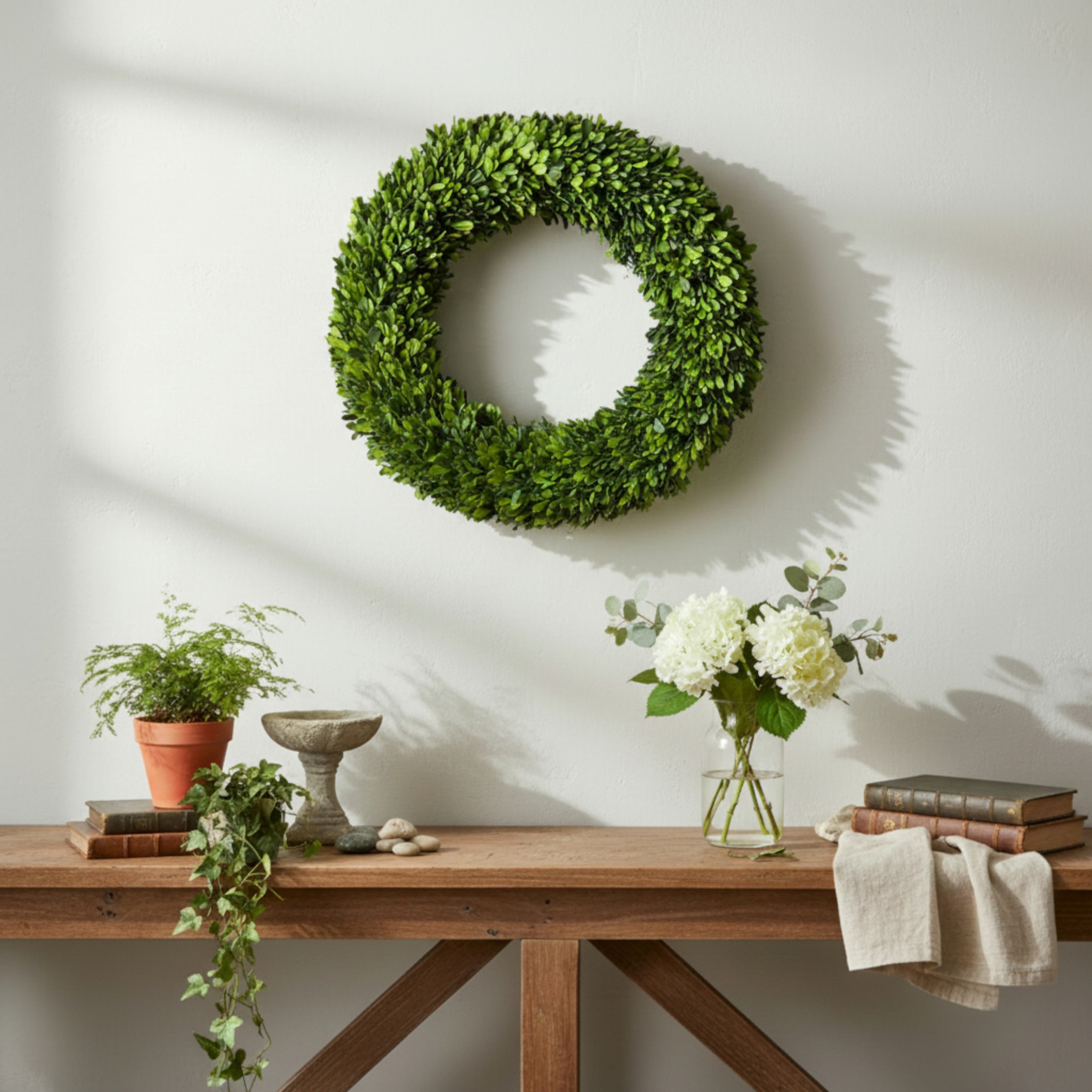 20" Preserved Boxwood Wreath